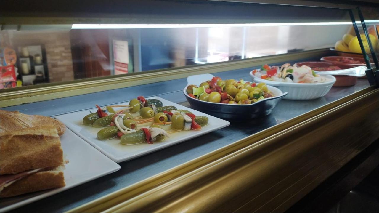 Taberna Albergue Municipal De Ages エクステリア 写真