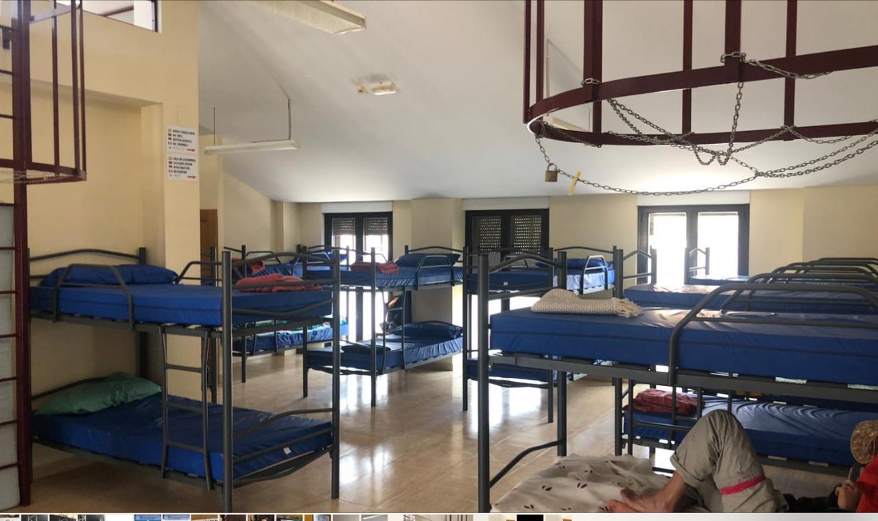 Taberna Albergue Municipal De Ages エクステリア 写真